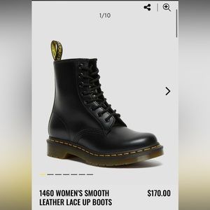 Dr. Martens 1460 Women’s smooth leather lace up boots - Size 6